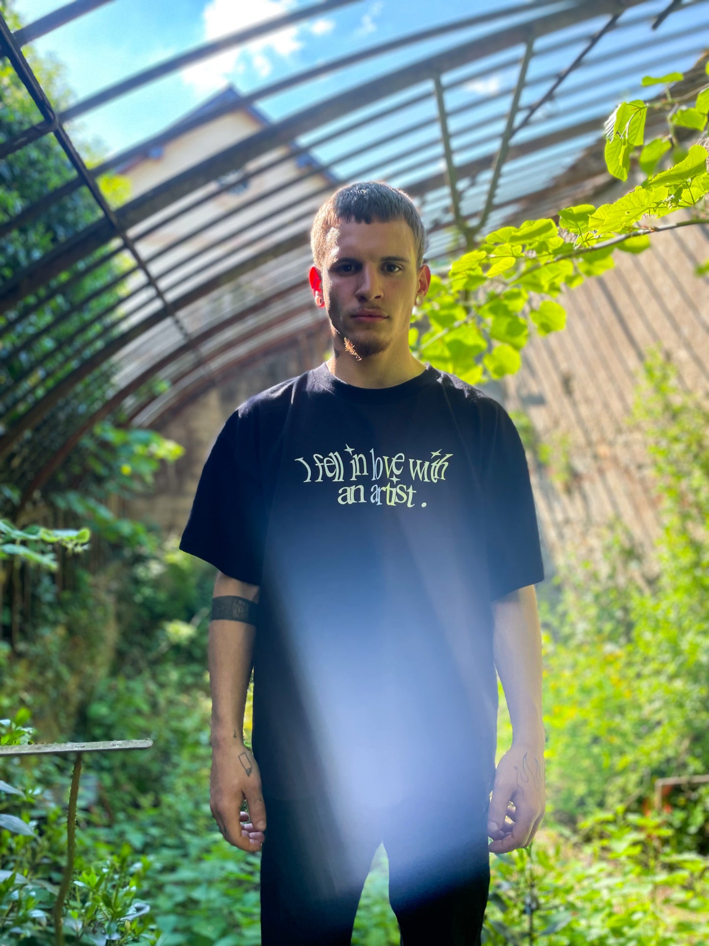'ARTISTIC LOVE' UNISEX TEE